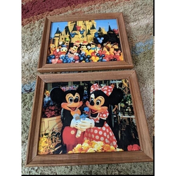 Set of 2 Vintage Disneyland pictures with frames . - Picture 1 of 7